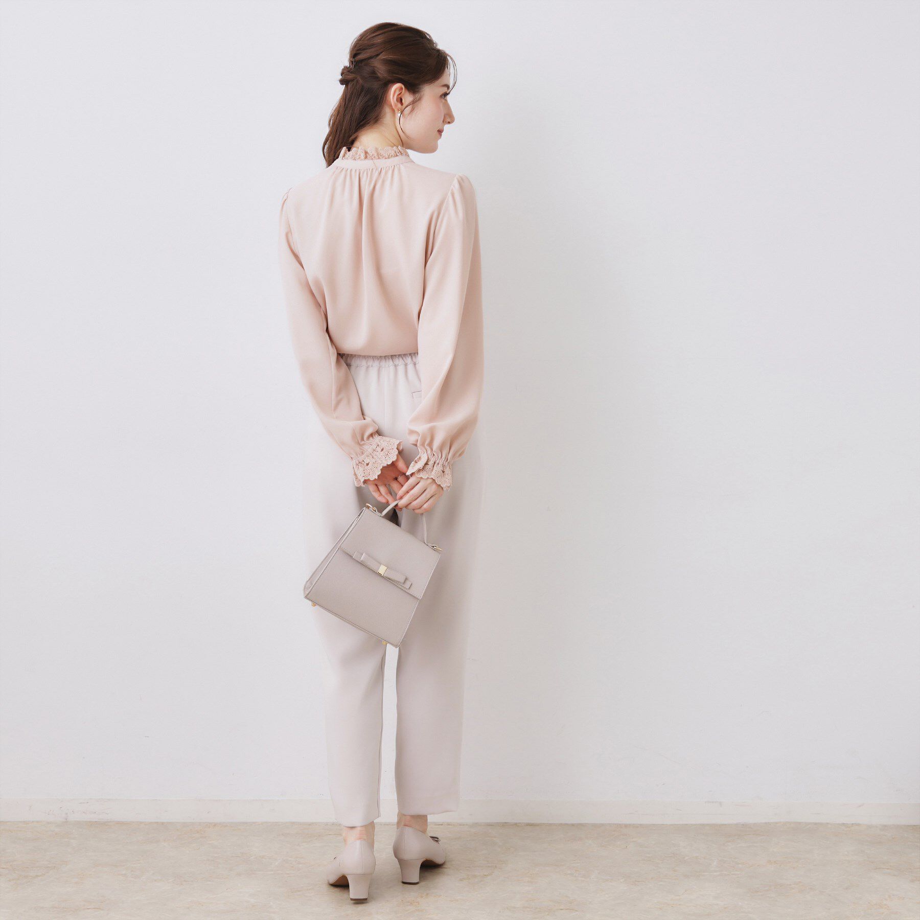 Couture broach「【2WAY・ハレの日・通勤】エンブロレースブラウス」|シャツ・ブラウス|