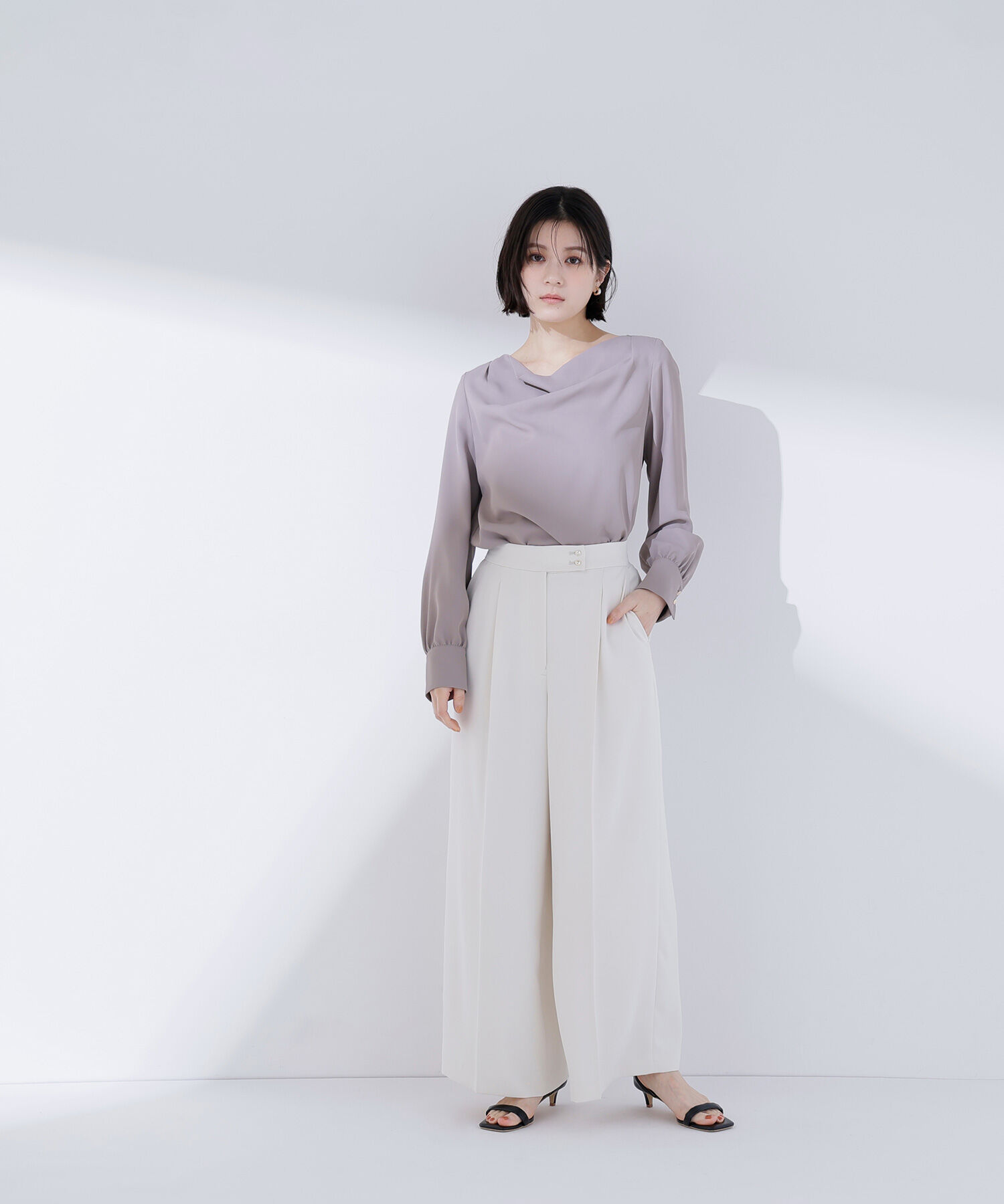  「ドレープネックブラウス」|シャツ・ブラウス|