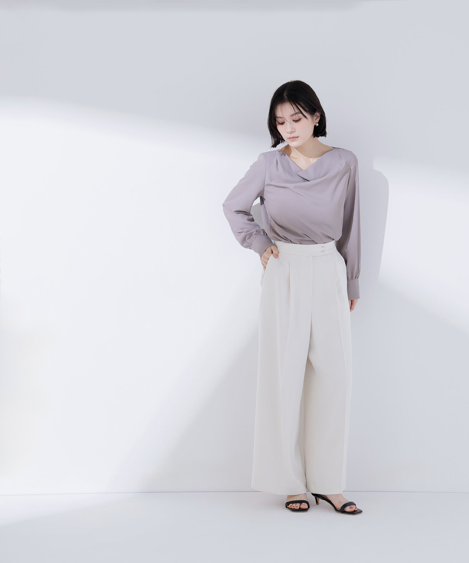  「ドレープネックブラウス」|シャツ・ブラウス|