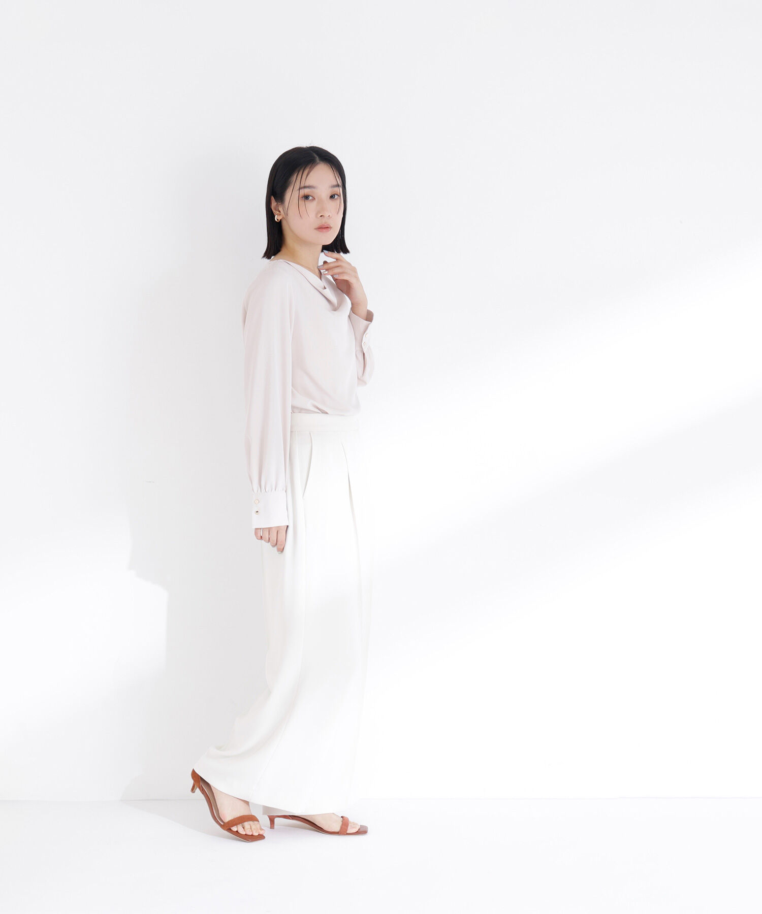  「ドレープネックブラウス」|シャツ・ブラウス|