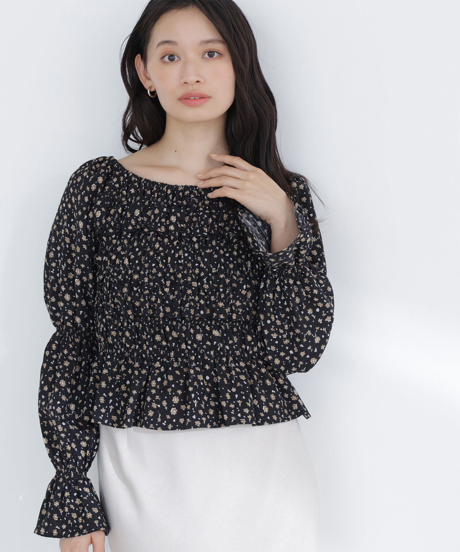 「ミニフラワーシャーリングブラウス」|シャツ・ブラウス|ブラックベー 2