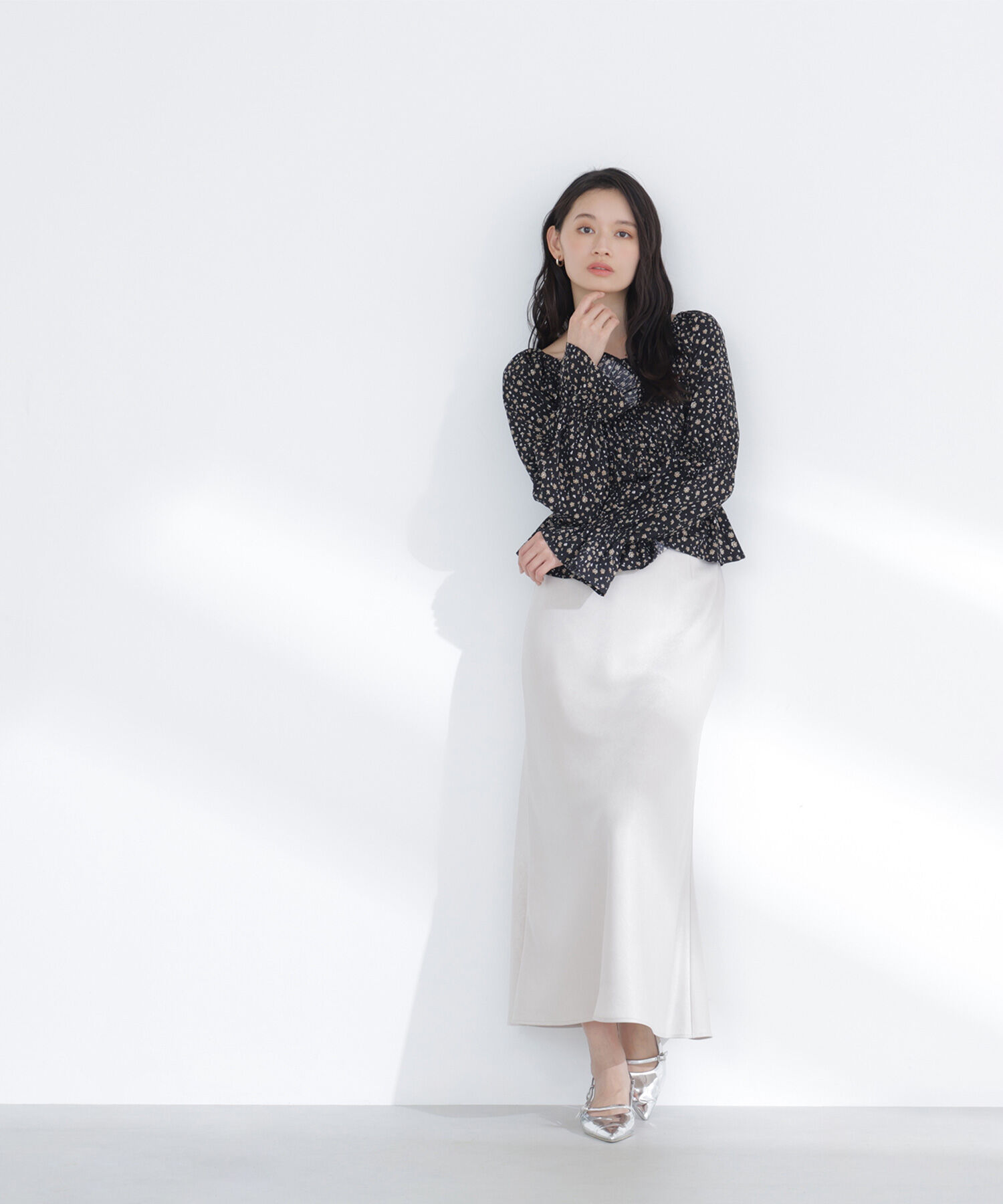  「ミニフラワーシャーリングブラウス」|シャツ・ブラウス|