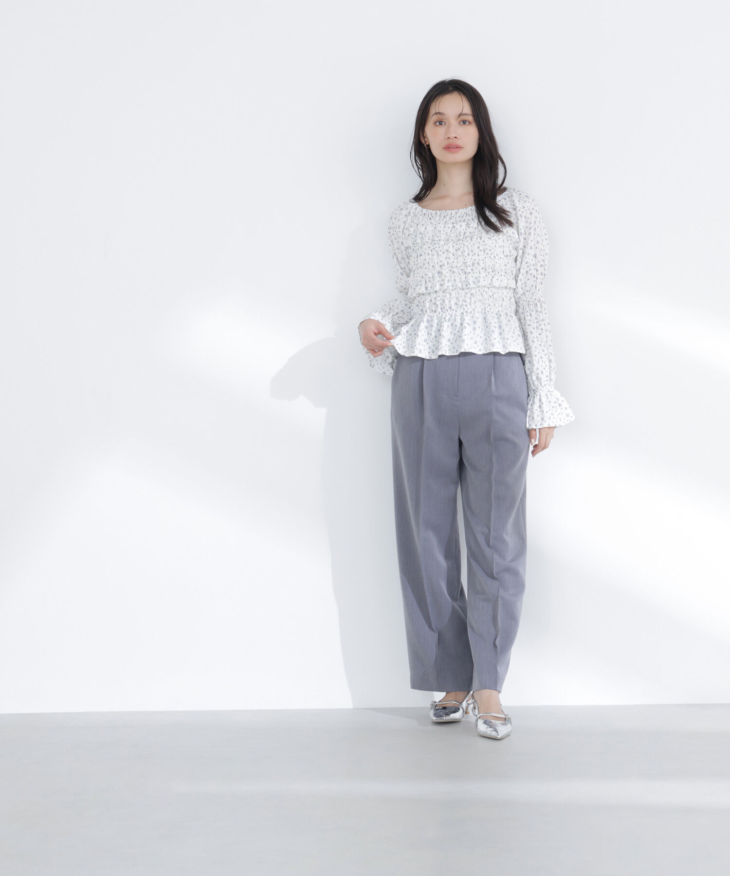  「ミニフラワーシャーリングブラウス」|シャツ・ブラウス|