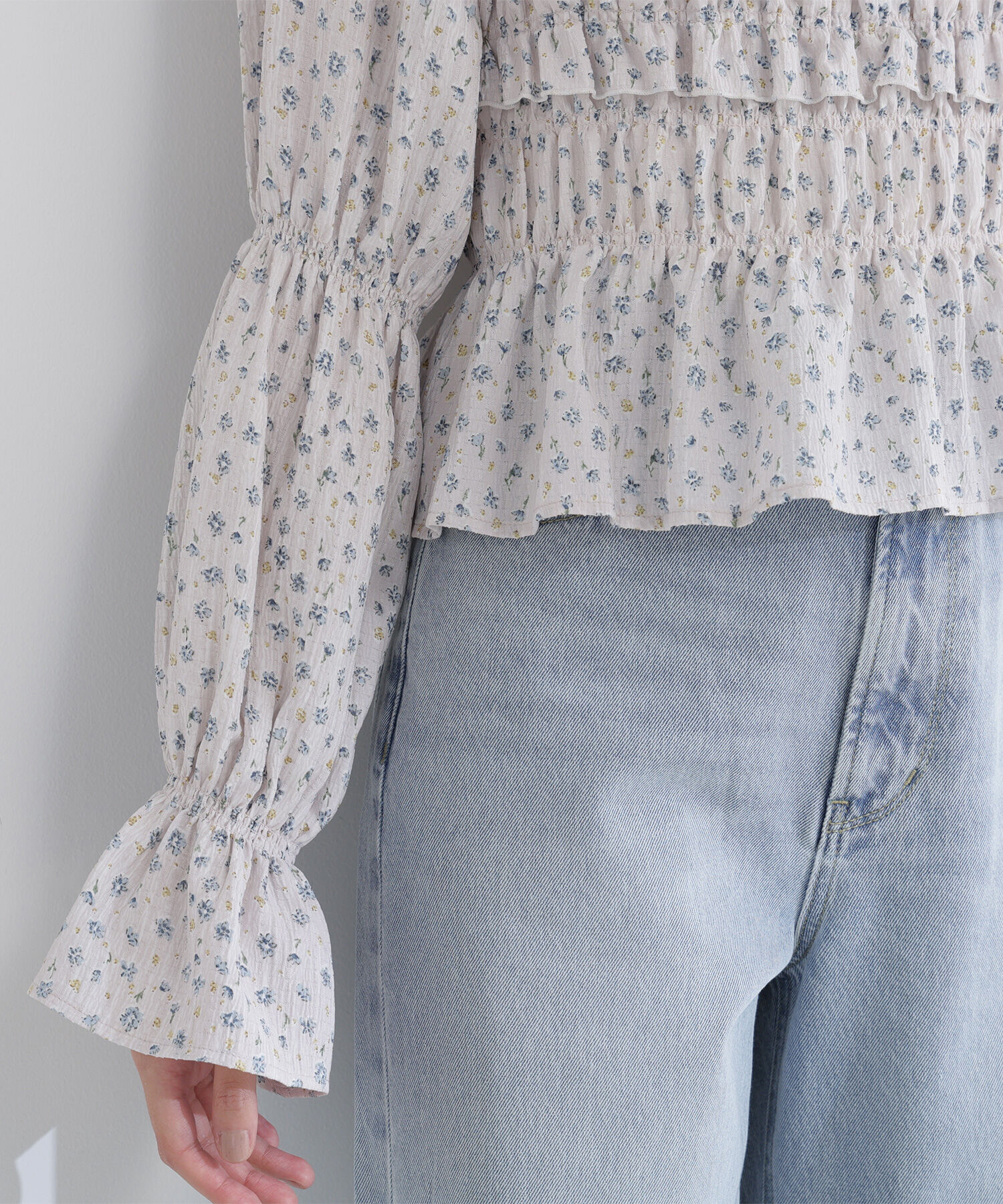  「ミニフラワーシャーリングブラウス」|シャツ・ブラウス|