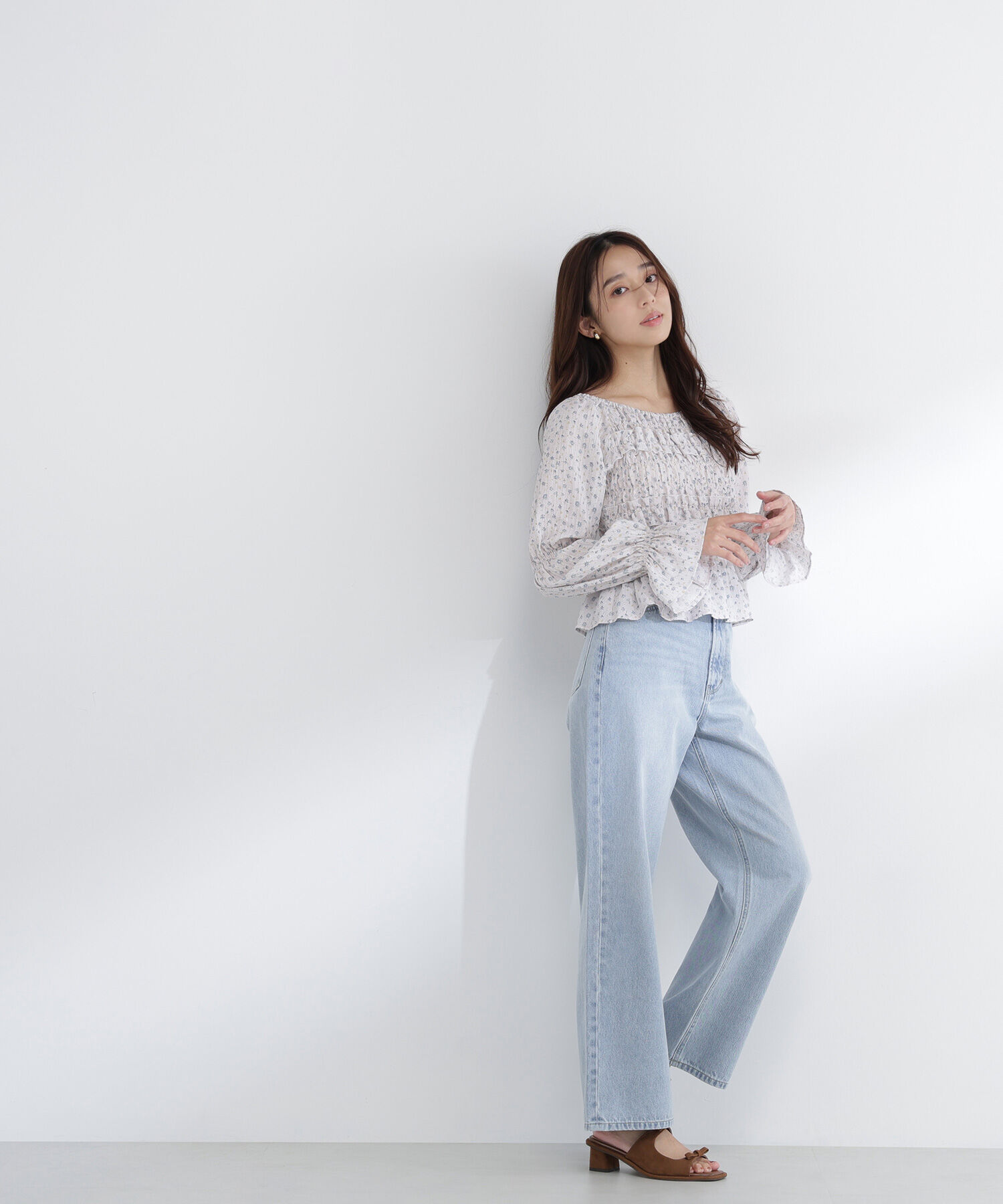  「ミニフラワーシャーリングブラウス」|シャツ・ブラウス|