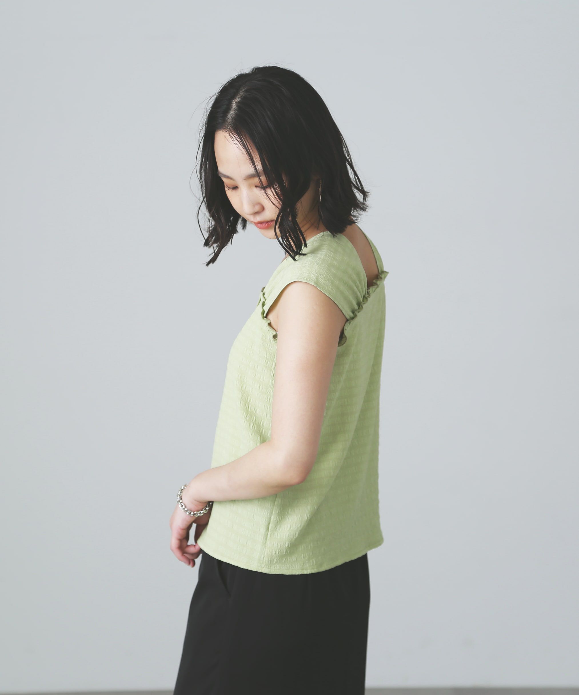  「フロントボタンノースリブラウス」|シャツ・ブラウス|