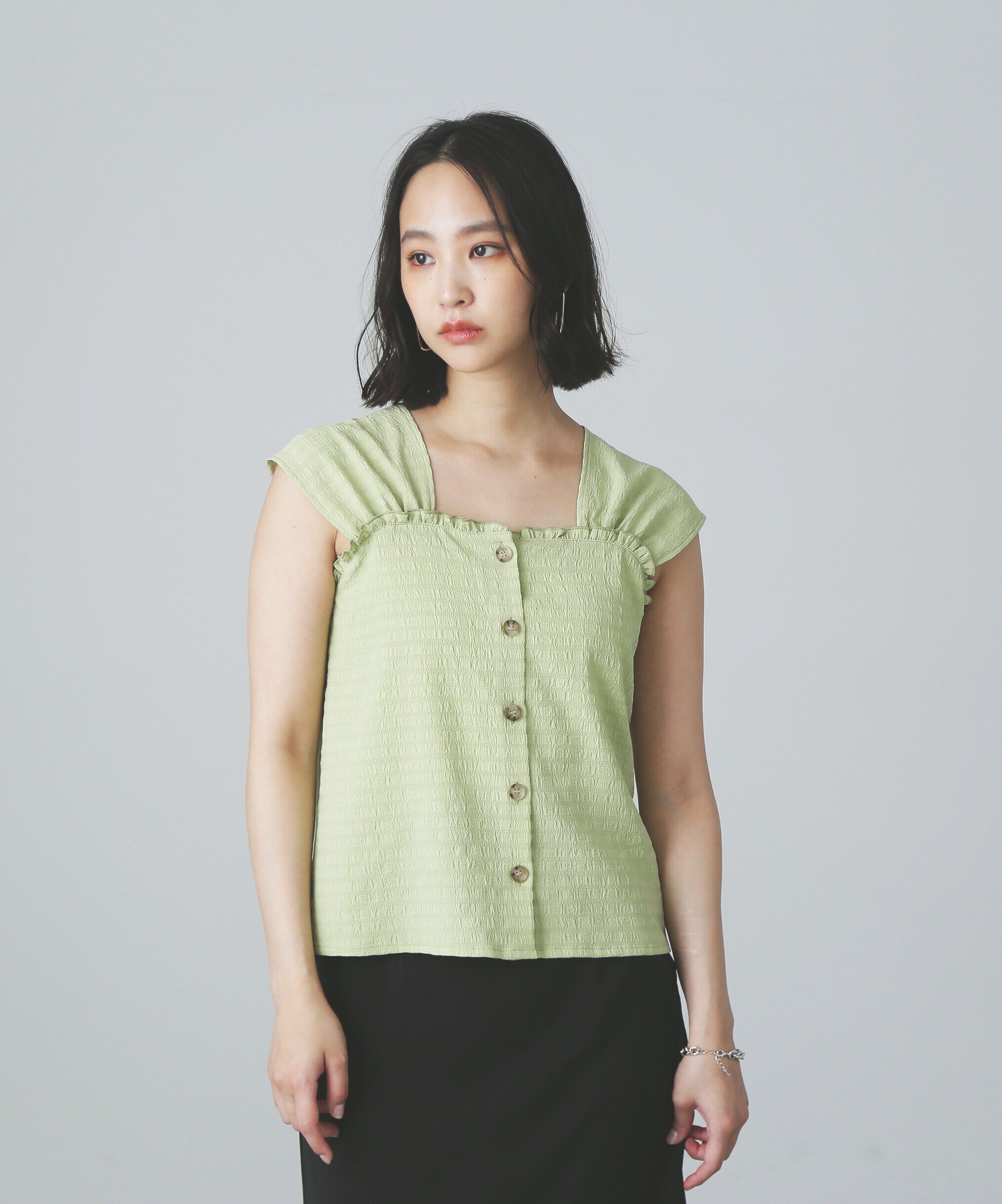  「フロントボタンノースリブラウス」|シャツ・ブラウス|