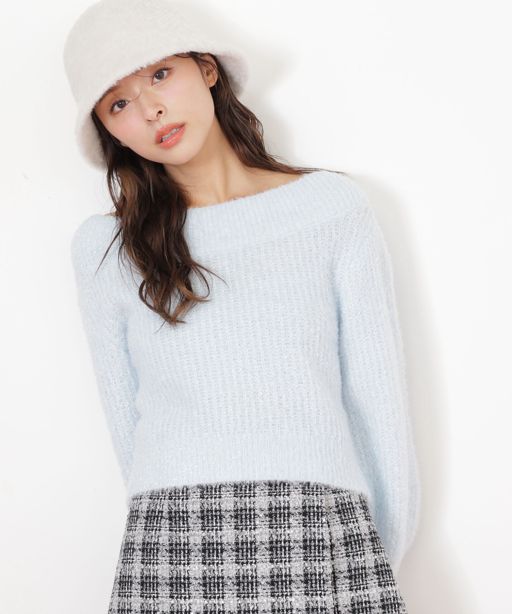  「フィルムラメオフショルニット」|ニット・セーター|