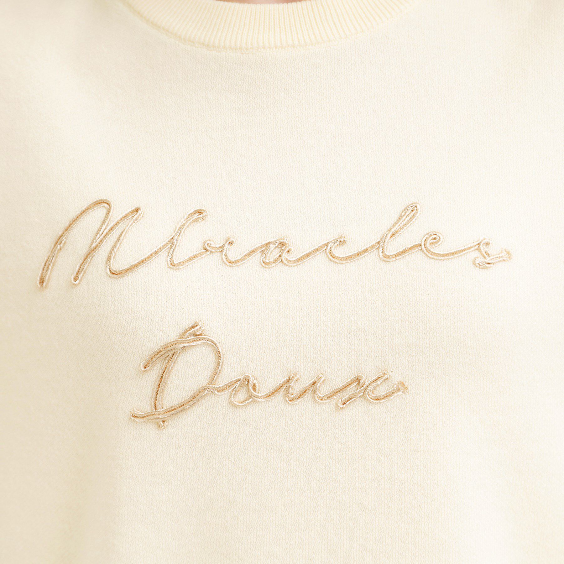 SHOO･LA･RUE「【洗濯機可/ちくちくしにくい】大人のための スウェットライク刺繍ロゴニット」|ニット・セーター|