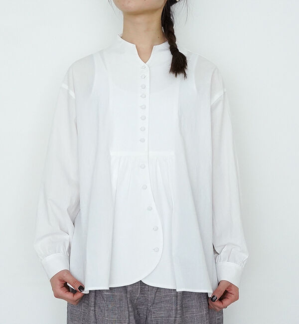 オオカミとフクロウ「オオカミとはじまりの季節に&ldquo;ブラウス&rdquo;」|シャツ・ブラウス|ホワイト