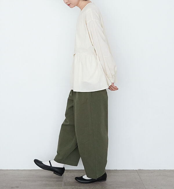 オオカミとフクロウ「オオカミと集う小さな星たち」|シャツ・ブラウス|