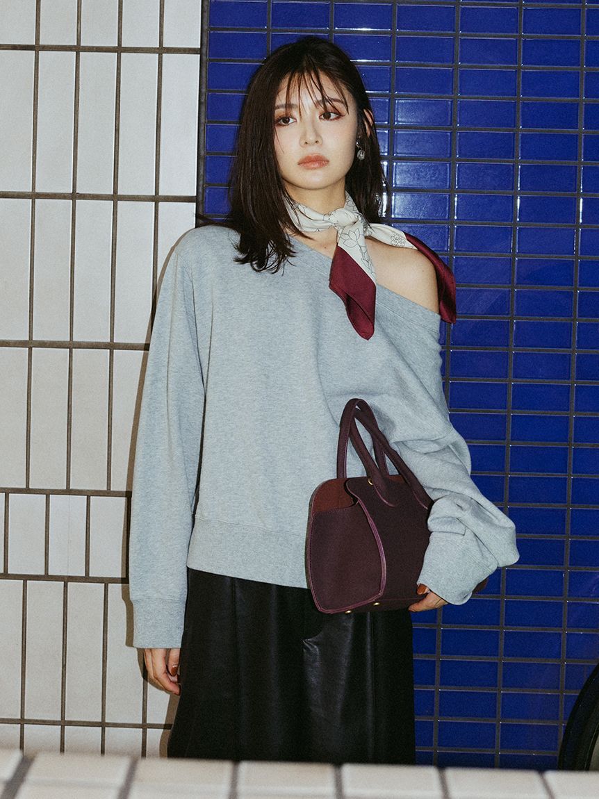 Mila Owen「フラワー柄リバーシブルスカーフ」|バンダナ・スカーフ|