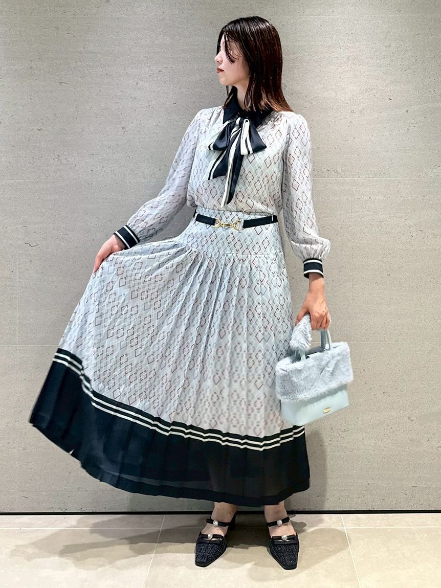 LILY BROWN「クラシカルパターンボウタイブラウス」|シャツ・ブラウス|