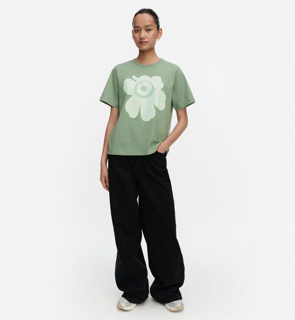 Marimekko「【アジア限定】Erna Unikko Placement Tシャツ」|シャツ・ブラウス|ｸﾞﾘｰﾝ&times;ﾗｲﾄｸﾞﾘｰﾝ