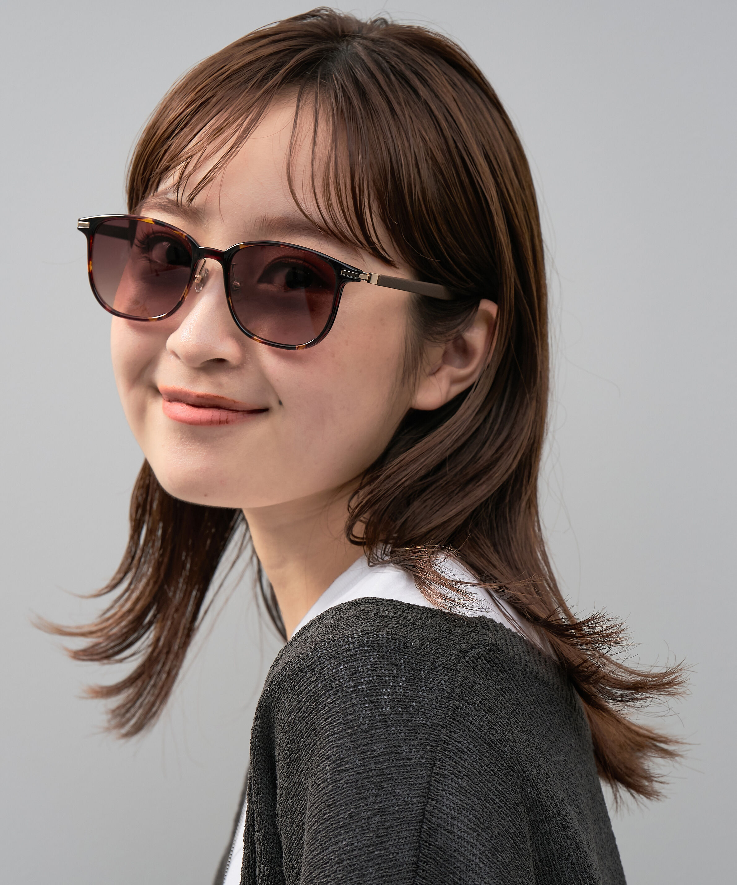  「SUNCUTGlasses/UV100%CUT ウェリントン型 サングラス｜UVカット 紫外線対策 TREND」|サングラス|ブラウン