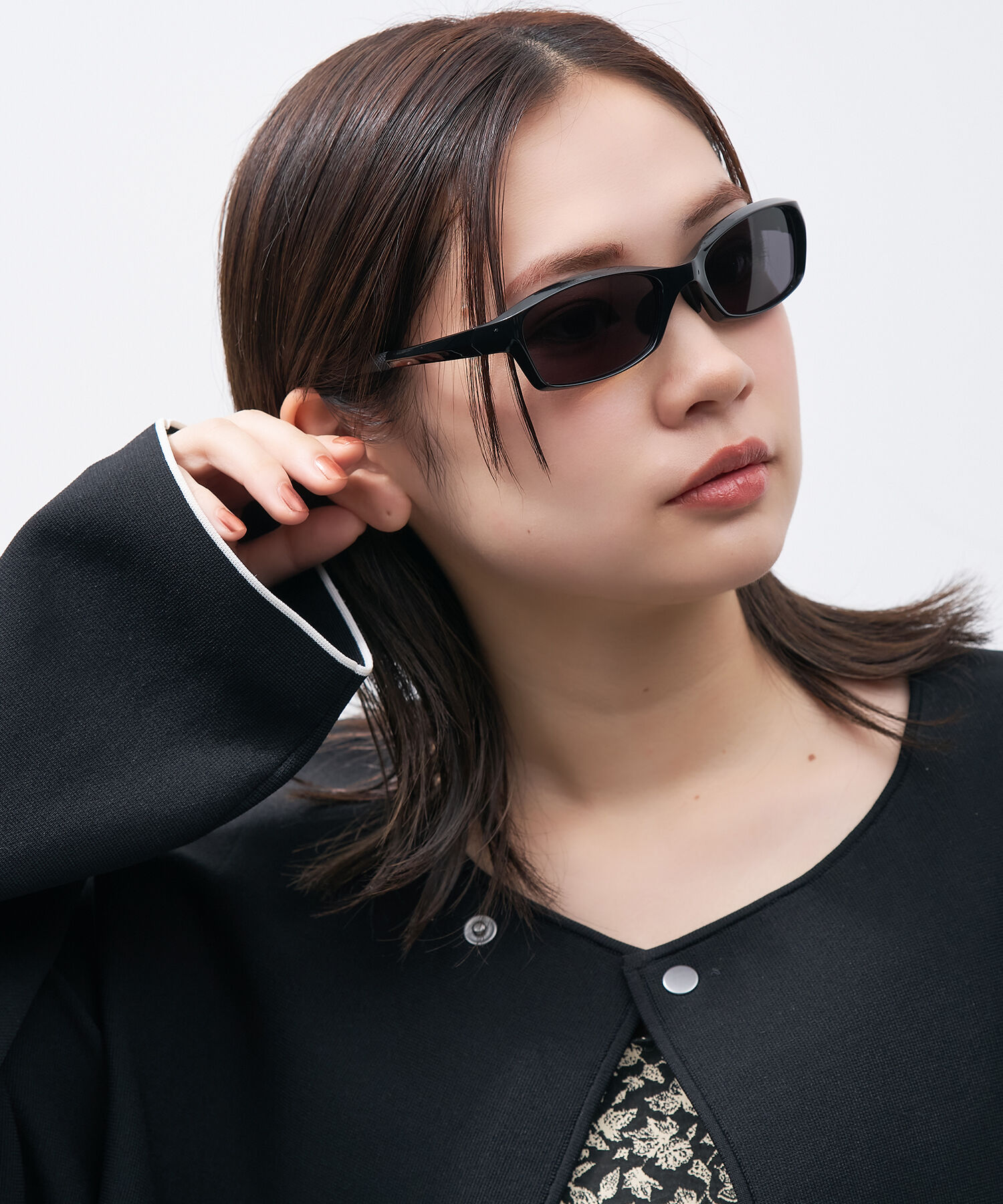  「【WEB限定】スクエア型 サングラス｜軽量｜Zoff」|サングラス|