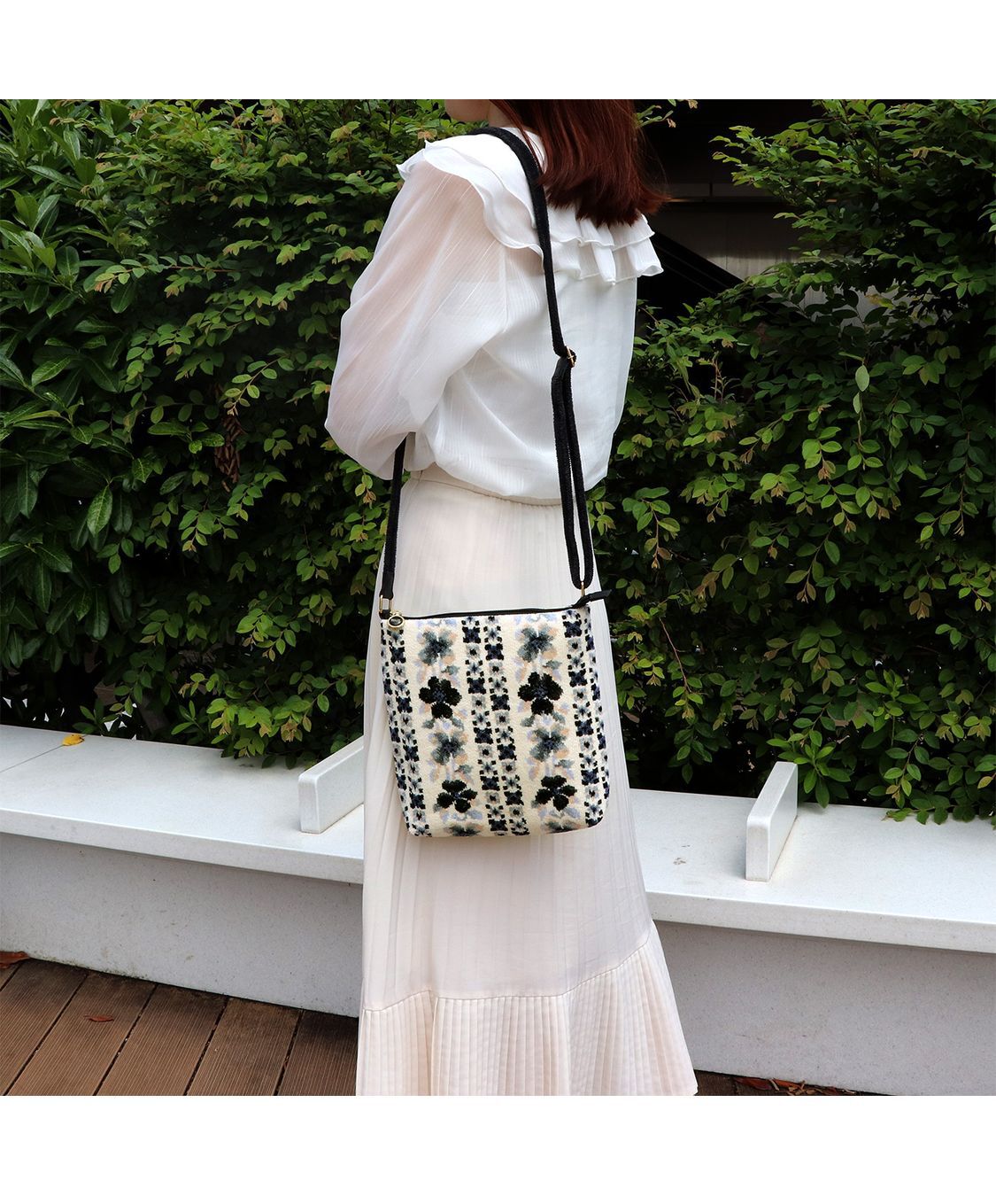 FEILER「エアリーガーデン　ショルダーバッグ　AGA-257217」|ショルダー・メッセンジャー|