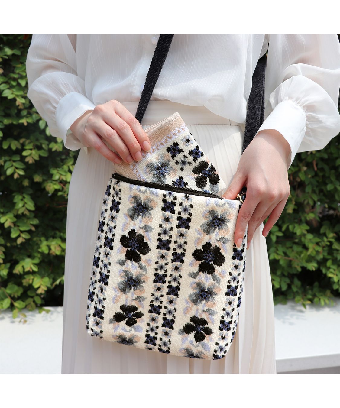 FEILER「エアリーガーデン　ショルダーバッグ　AGA-257217」|ショルダー・メッセンジャー|