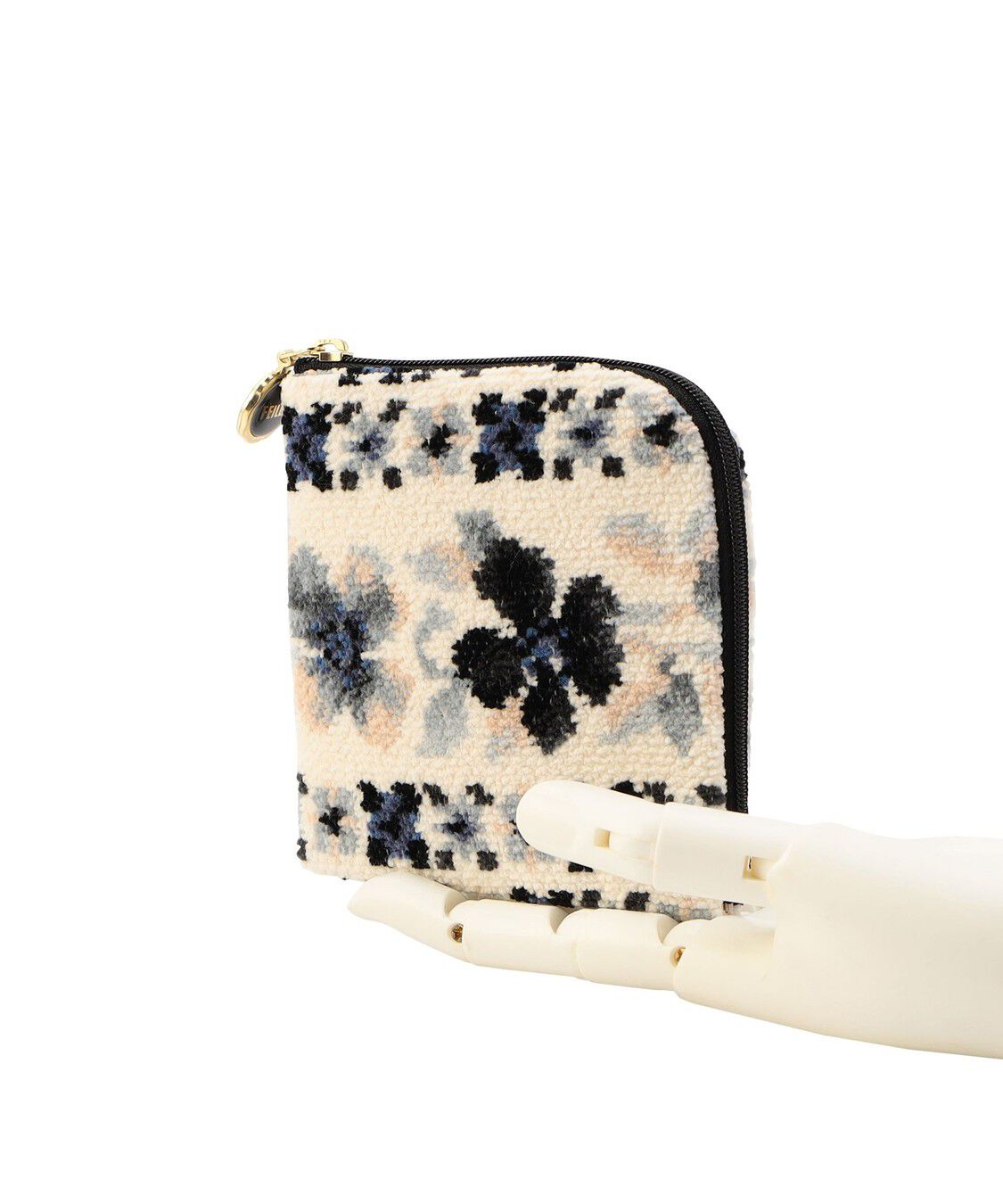 FEILER「エアリーガーデン　スクエアポーチ　AGA-257219」|ポーチ|