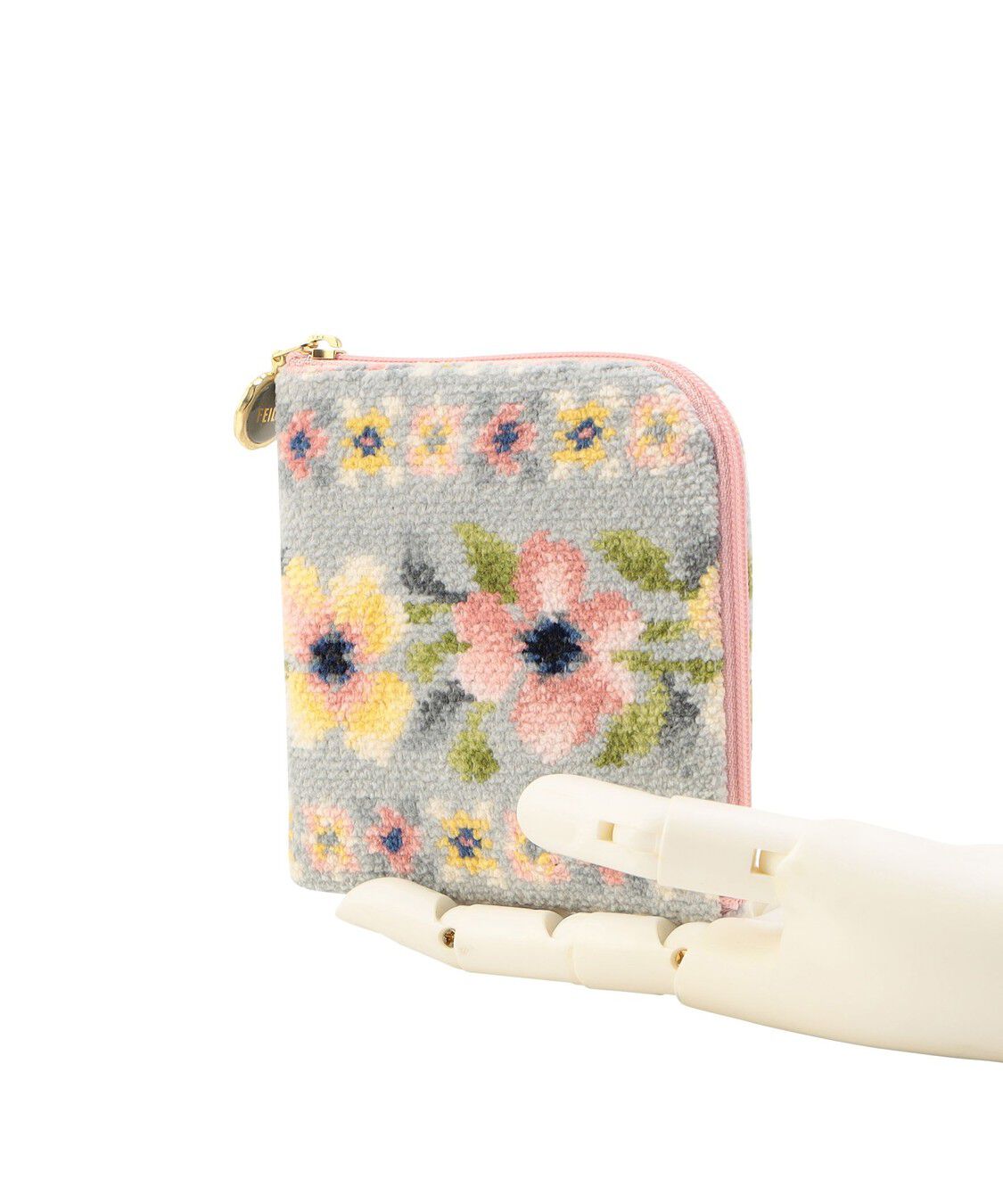 FEILER「エアリーガーデン　スクエアポーチ　AGA-257219」|ポーチ|