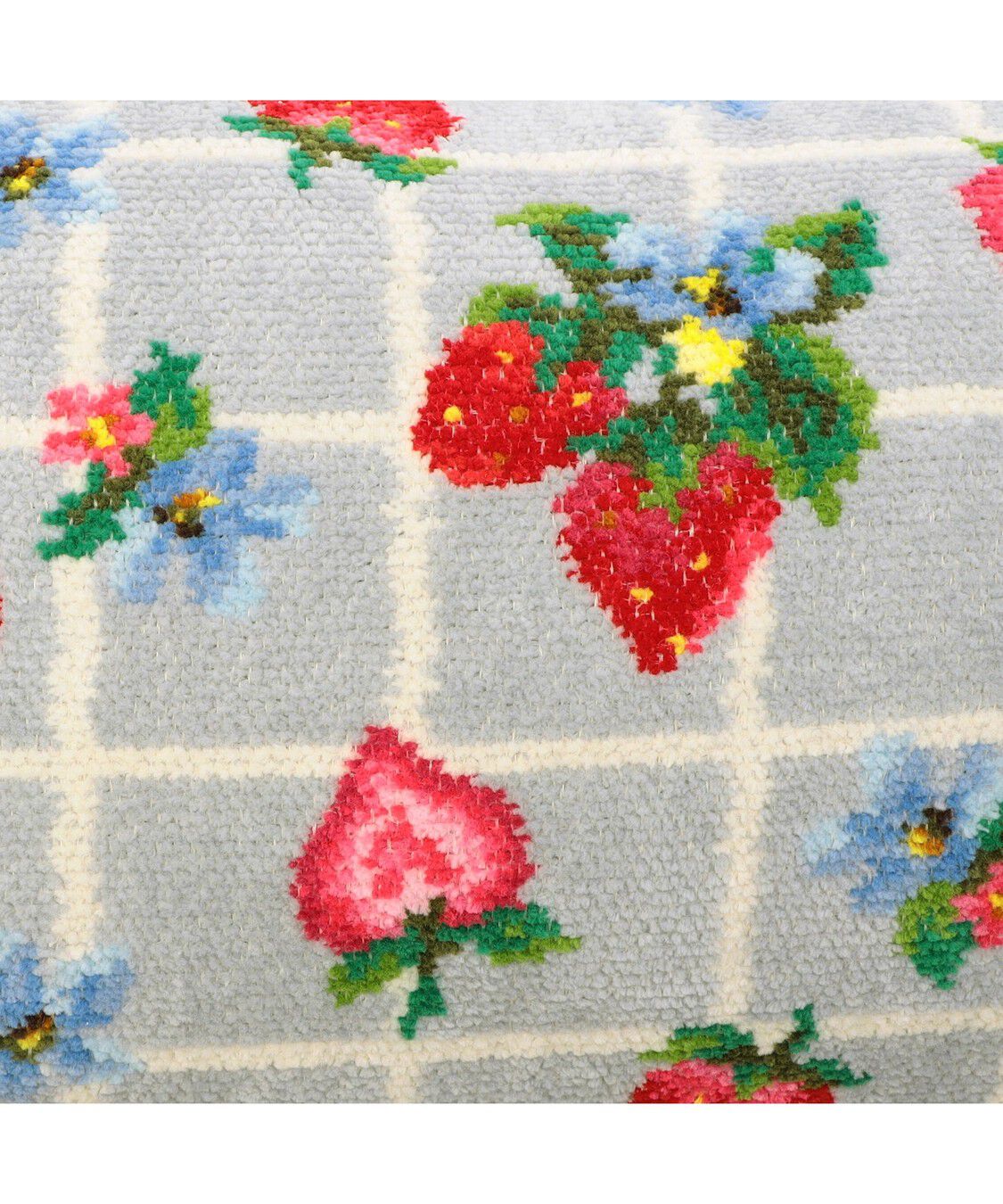 FEILER「ストロベリーフィールドプティ　横長クッション　SFP-257245」|クッション・クッションカバー|