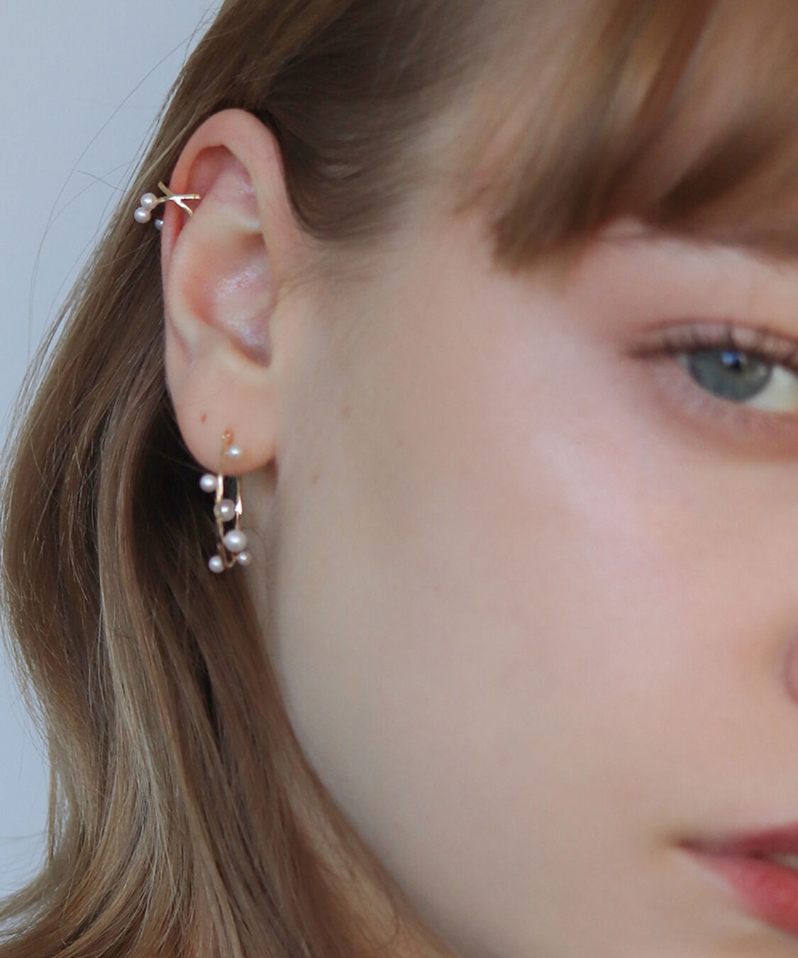  「パール リリー イヤーカフ| K10YG【片耳用】〈2026 Spring Collection〉」|イヤーカフ|