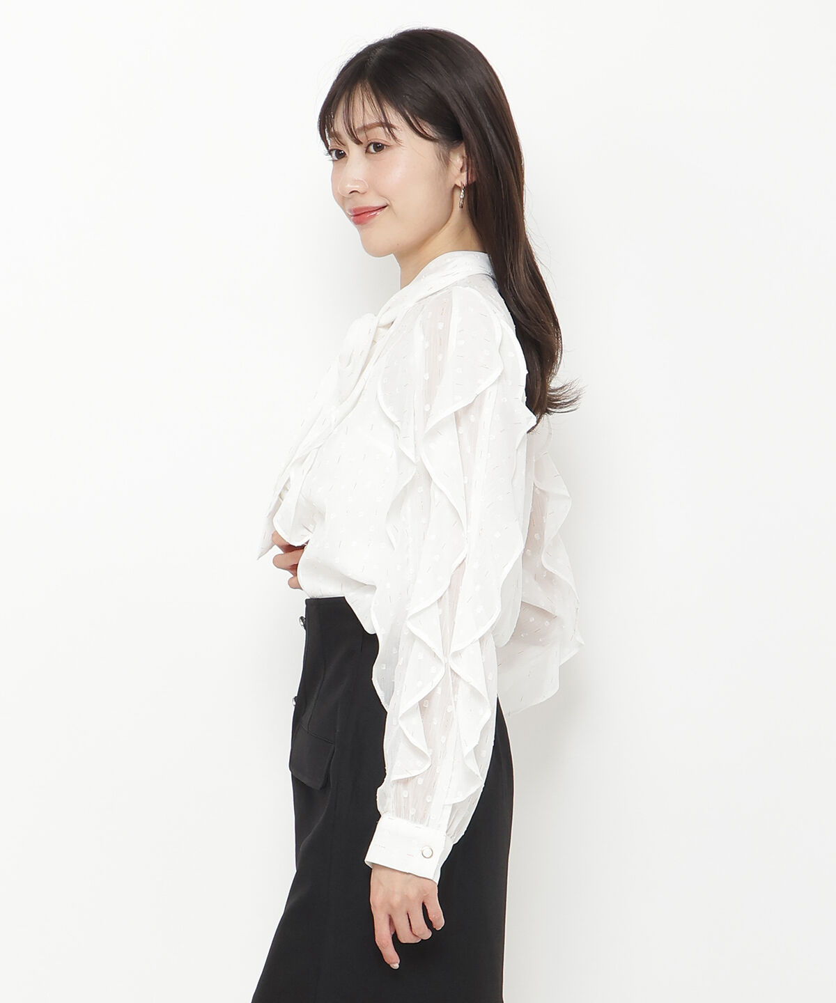 アンドクチュール「ラメドットジャガードボウタイブラウス」|シャツ・ブラウス|