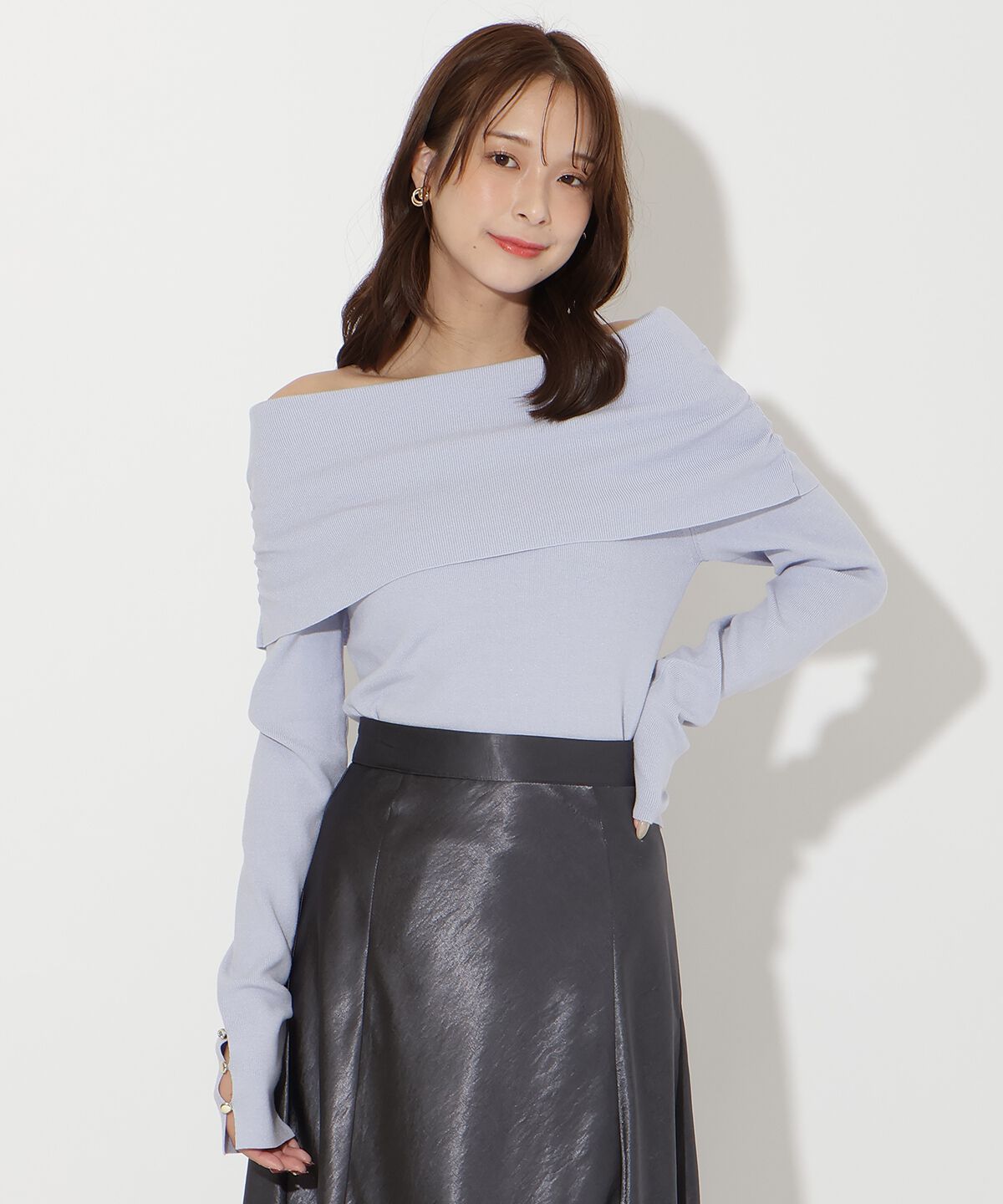 アンドクチュール「オフショルプルオーバー」|ニット・セーター|サックス