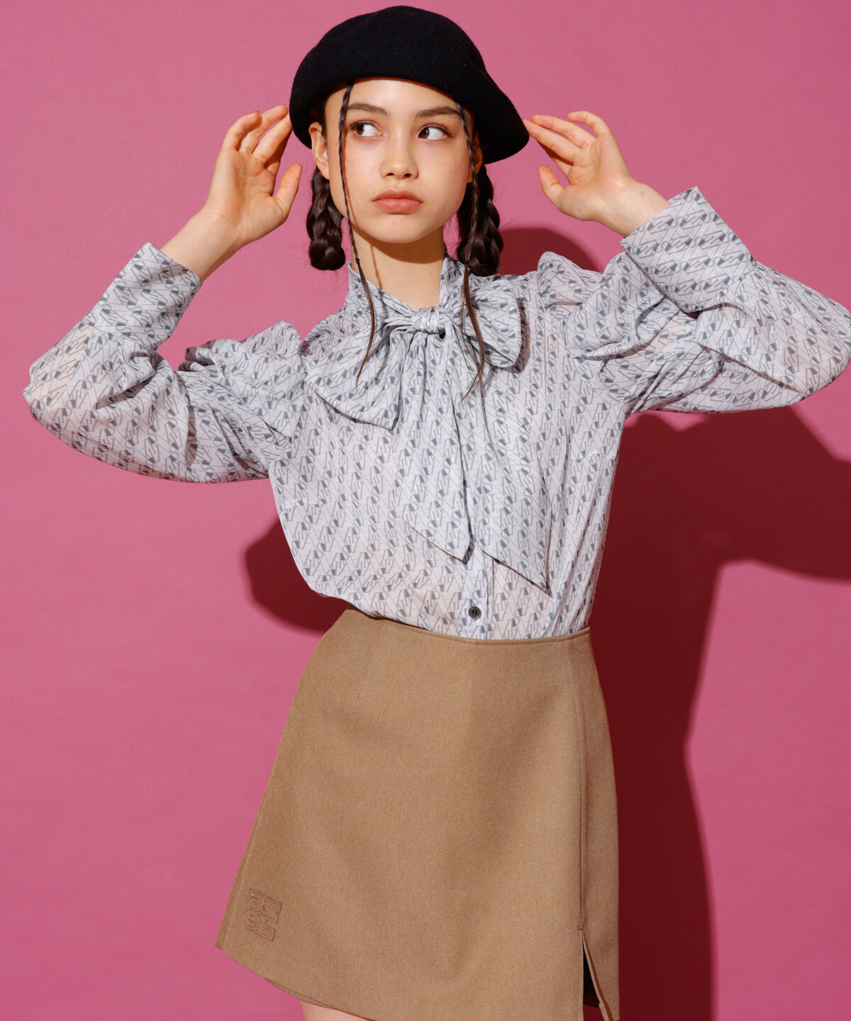 REDYAZEL「モノグラムプリントボウタイブラウス」|シャツ・ブラウス|