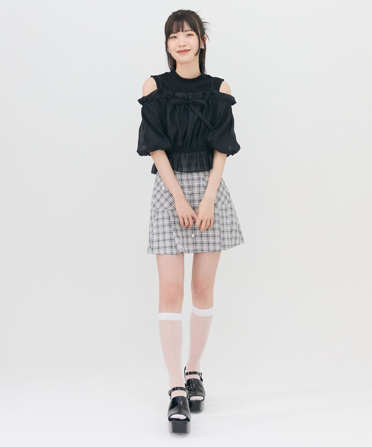 REDYAZEL「オフショルブラウス&times;ノースリーブニット」|シャツ・ブラウス|