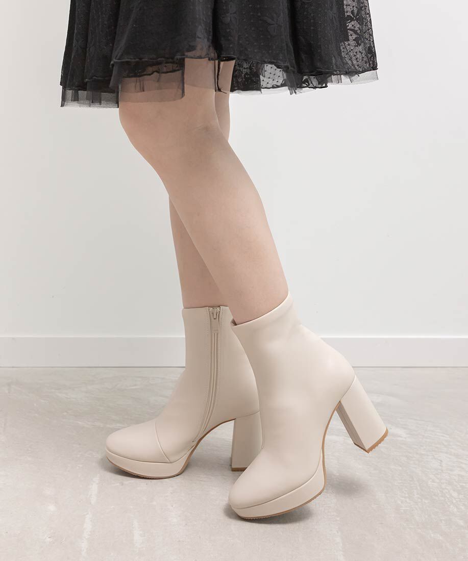  「晴雨兼用 チャンキーヒールベーシックショートブーツ」|ショートブーツ|