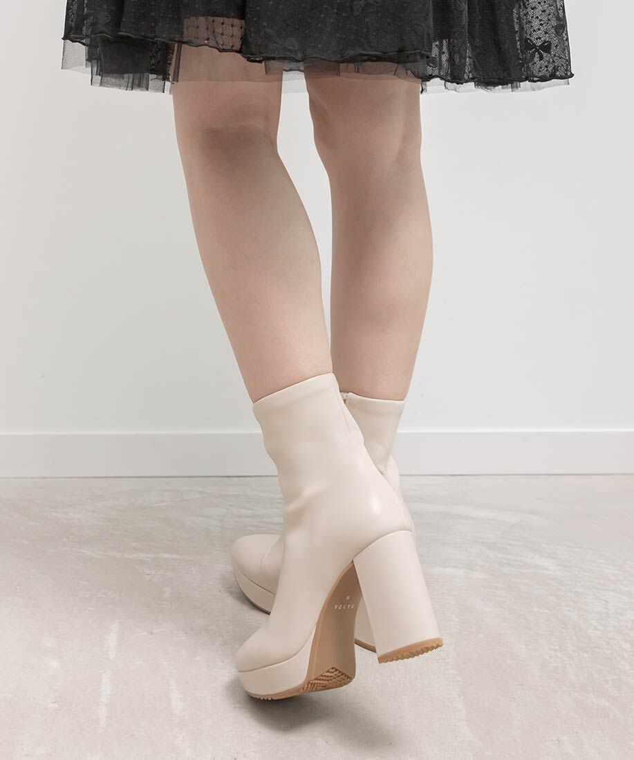  「晴雨兼用 チャンキーヒールベーシックショートブーツ」|ショートブーツ|