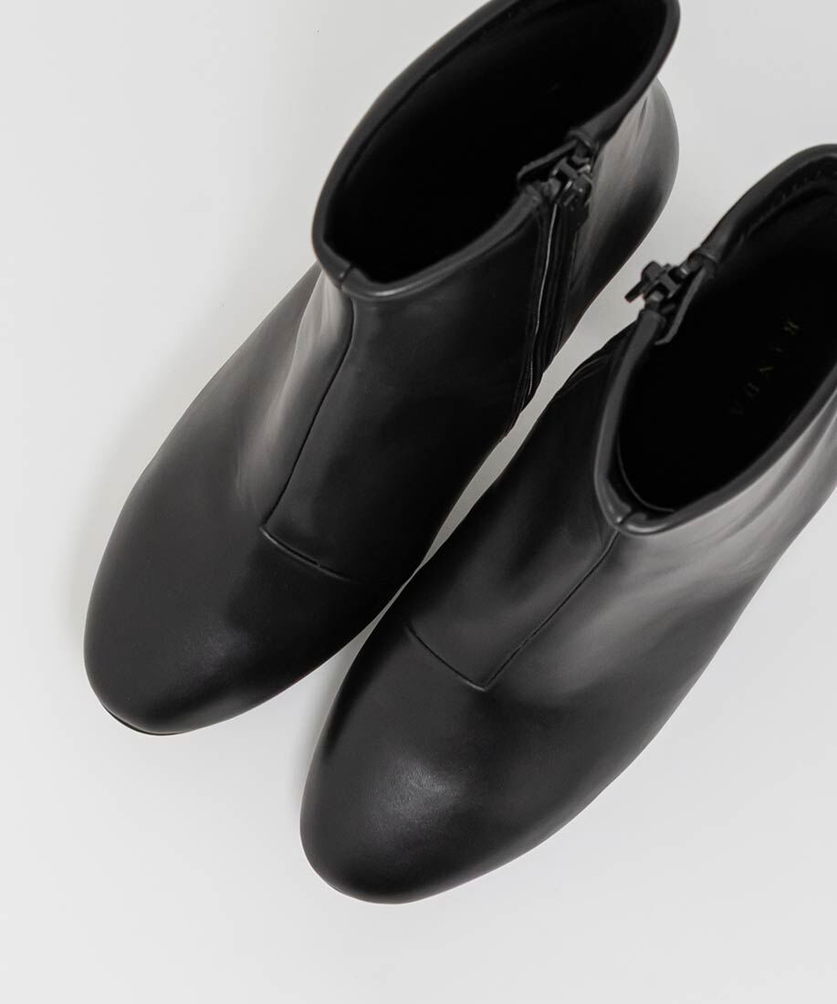  「晴雨兼用 チャンキーヒールベーシックショートブーツ」|ショートブーツ|