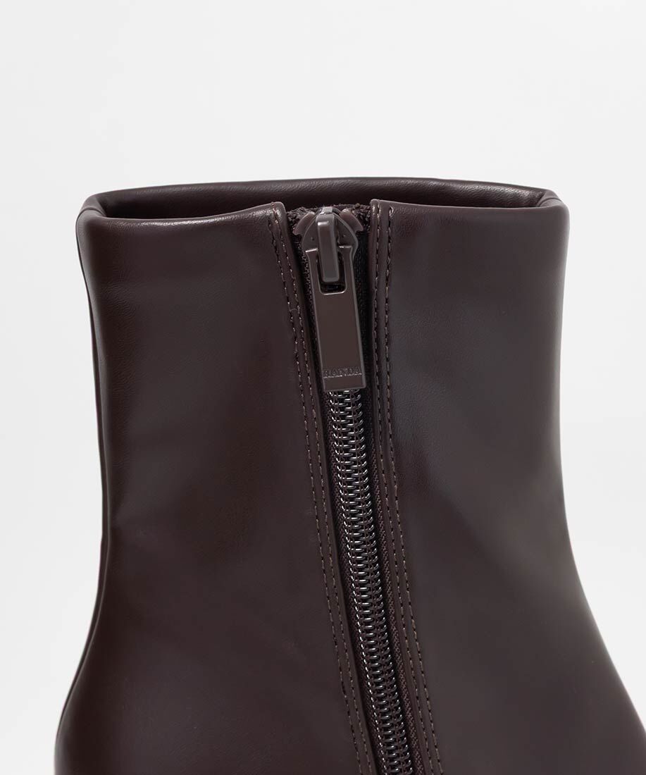  「晴雨兼用 チャンキーヒールベーシックショートブーツ」|ショートブーツ|