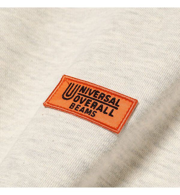 BEAMS「【別注】UNIVERSAL OVERALL / ロゴ クルーネック スウェット」|スウェット・ジャージ|