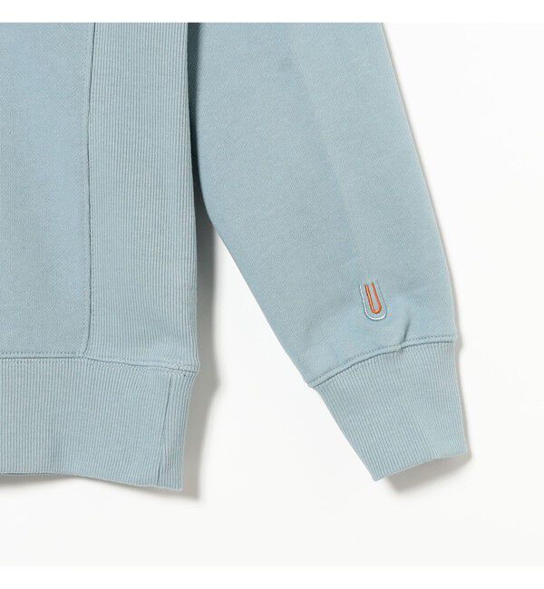 BEAMS「【別注】UNIVERSAL OVERALL / ロゴ クルーネック スウェット」|スウェット・ジャージ|