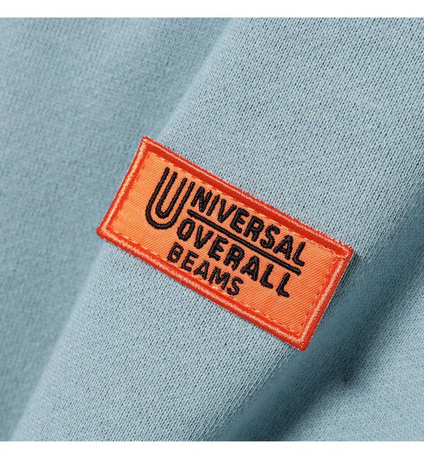 BEAMS「【別注】UNIVERSAL OVERALL / ロゴ クルーネック スウェット」|スウェット・ジャージ|