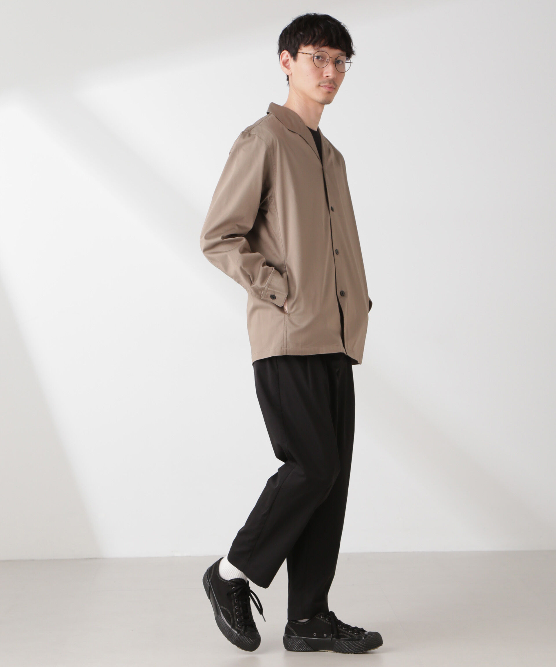 nano･universe「コットンライクツイルツータックテーパードイージーパンツ」|チノ|