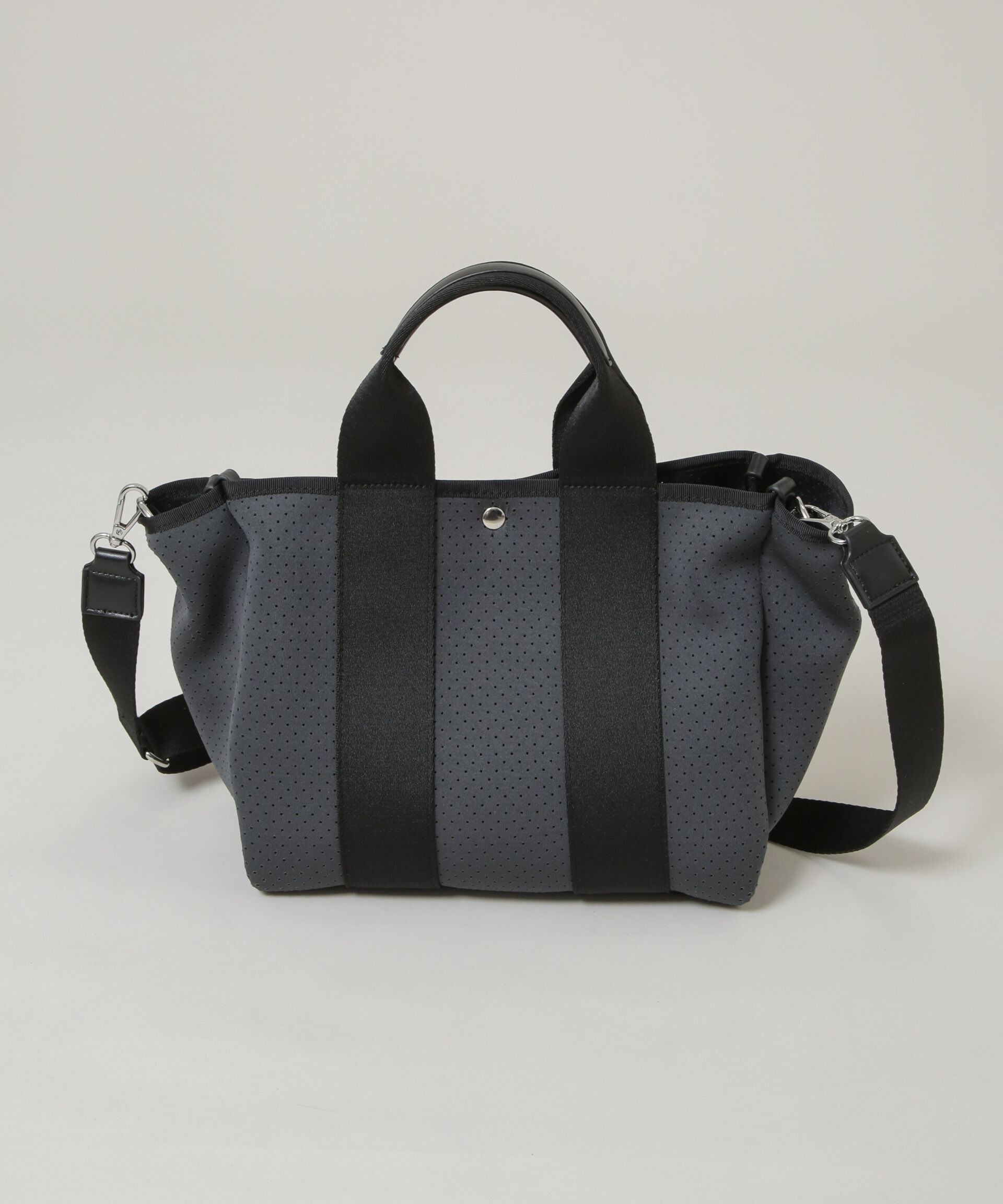 nano･universe「パンチングショルダートートバッグ」|ショルダー・メッセンジャー|