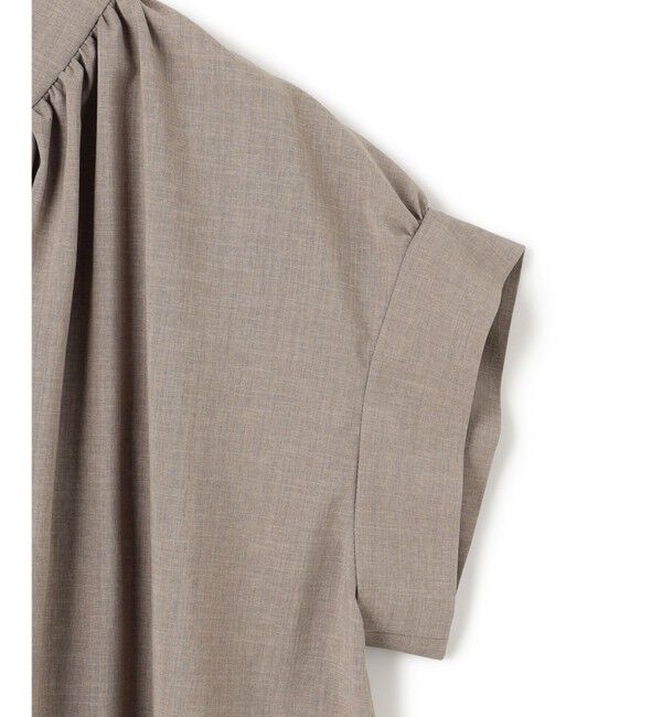 BEIGE,「【洗える/接触冷感/速乾/UVケア対応】BATEAU / Vネックバックギャザーハーフスリーブブラウス」|シャツ・ブラウス|