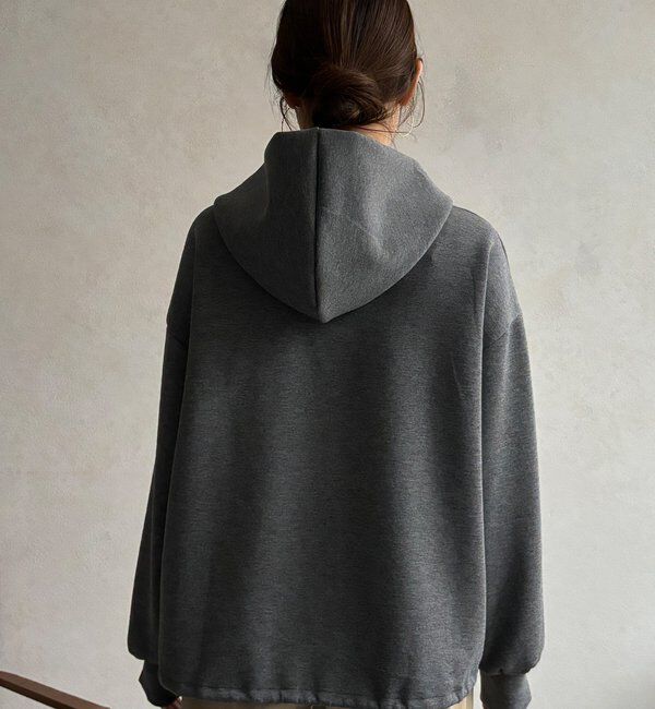  「【WEB限定】パール＋ロゴジップパーカー」|Tシャツ・カットソー|