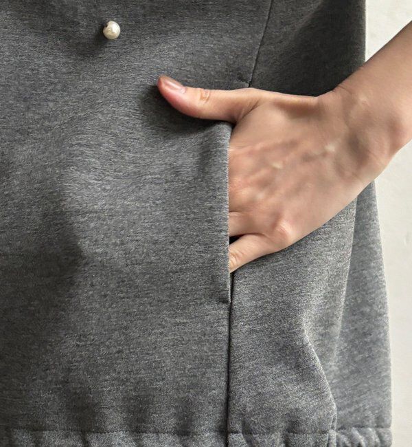  「【WEB限定】パール＋ロゴジップパーカー」|Tシャツ・カットソー|