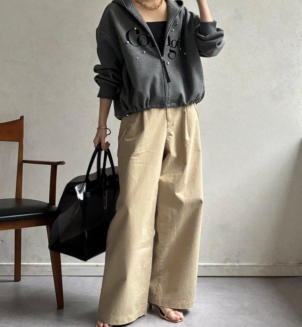  「【WEB限定】パール＋ロゴジップパーカー」|Tシャツ・カットソー|