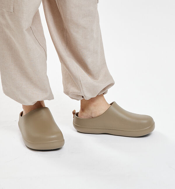 ABAHOUSE「【bi&times;sole/バイソール】都会のサンダル/EVA素材/防水 /スリッポン/軽」|サンダル|ベージュ