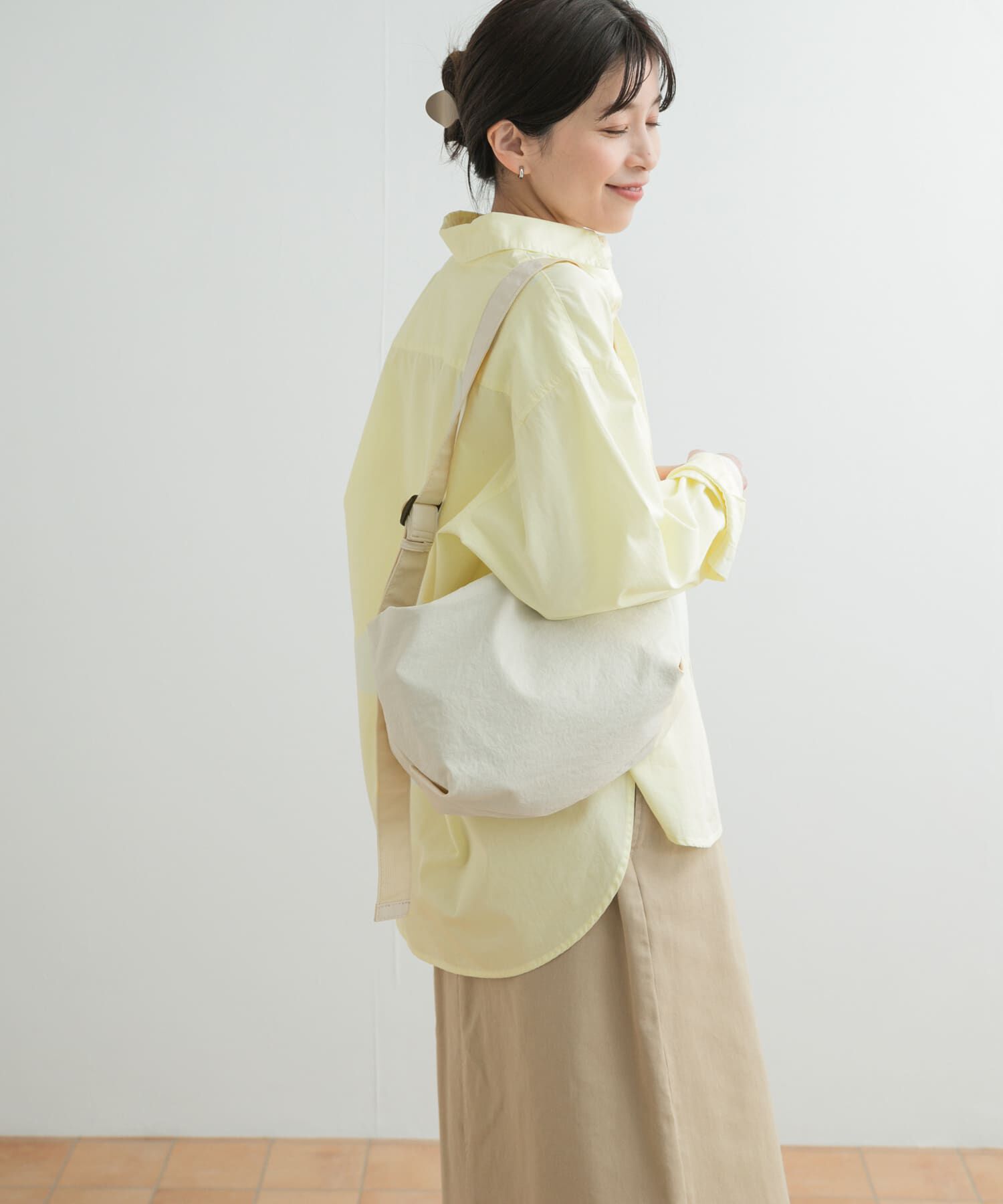 URBAN RESEARCH DOORS「製品染めカラーシャツ」|シャツ・ブラウス|