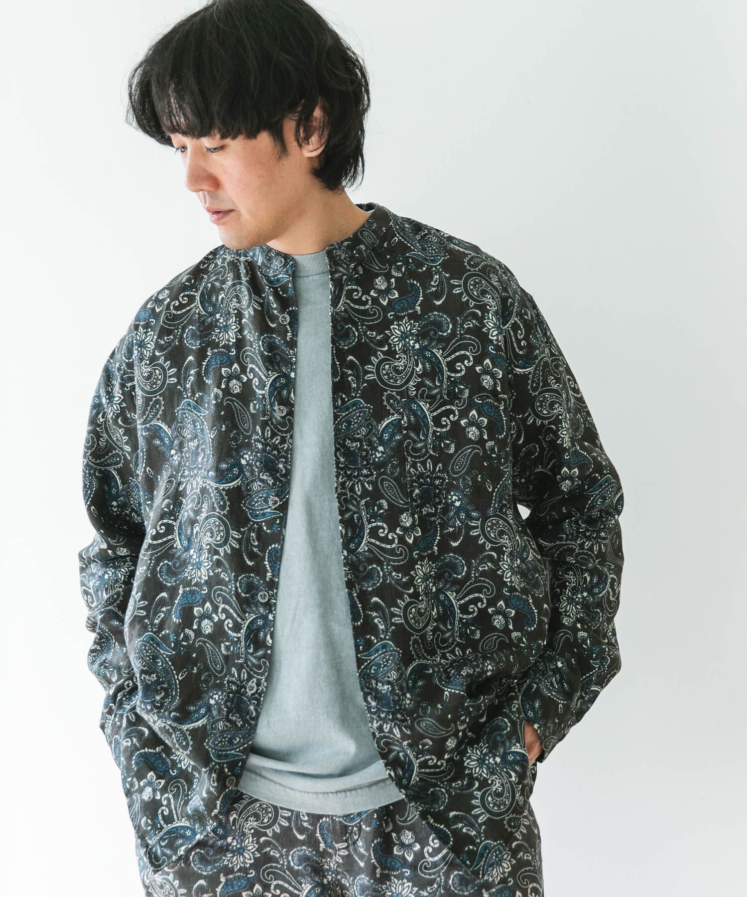 URBAN RESEARCH DOORS「『XLサイズ/WEB限定』シルケットリネンバンドカラーロングスリーブシャツ」|シャツ・ブラウス|