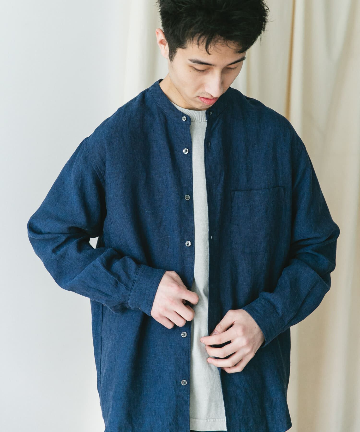 URBAN RESEARCH DOORS「『XLサイズ/WEB限定』シルケットリネンバンドカラーロングスリーブシャツ」|シャツ・ブラウス|