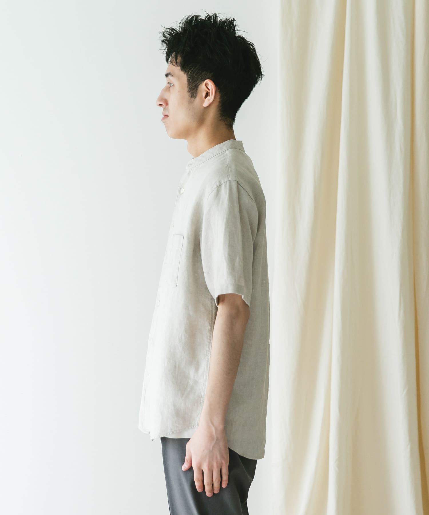 URBAN RESEARCH DOORS「『XLｻｲｽﾞ/WEB限定』ｼﾙｹｯﾄﾘﾈﾝ ﾊﾞﾝﾄﾞｶﾗｰｼｮｰﾄｽﾘｰ」|シャツ・ブラウス|