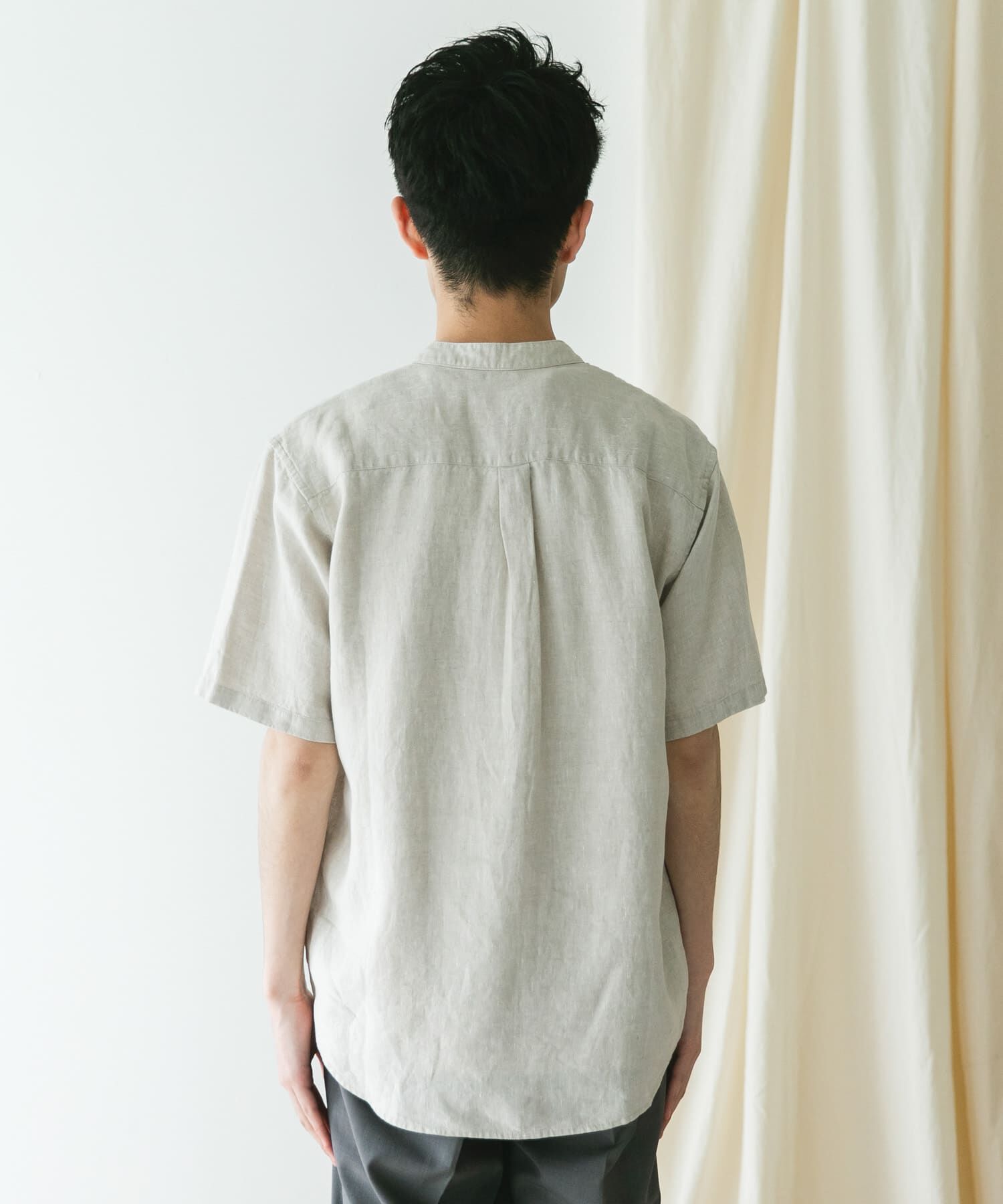 URBAN RESEARCH DOORS「『XLｻｲｽﾞ/WEB限定』ｼﾙｹｯﾄﾘﾈﾝ ﾊﾞﾝﾄﾞｶﾗｰｼｮｰﾄｽﾘｰ」|シャツ・ブラウス|