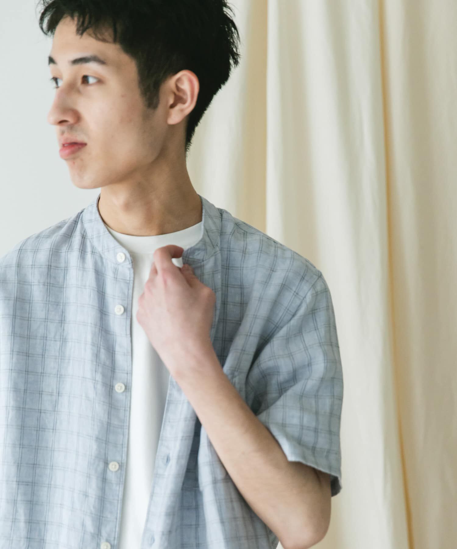 URBAN RESEARCH DOORS「『XLｻｲｽﾞ/WEB限定』ｼﾙｹｯﾄﾘﾈﾝ ﾊﾞﾝﾄﾞｶﾗｰｼｮｰﾄｽﾘｰ」|シャツ・ブラウス|